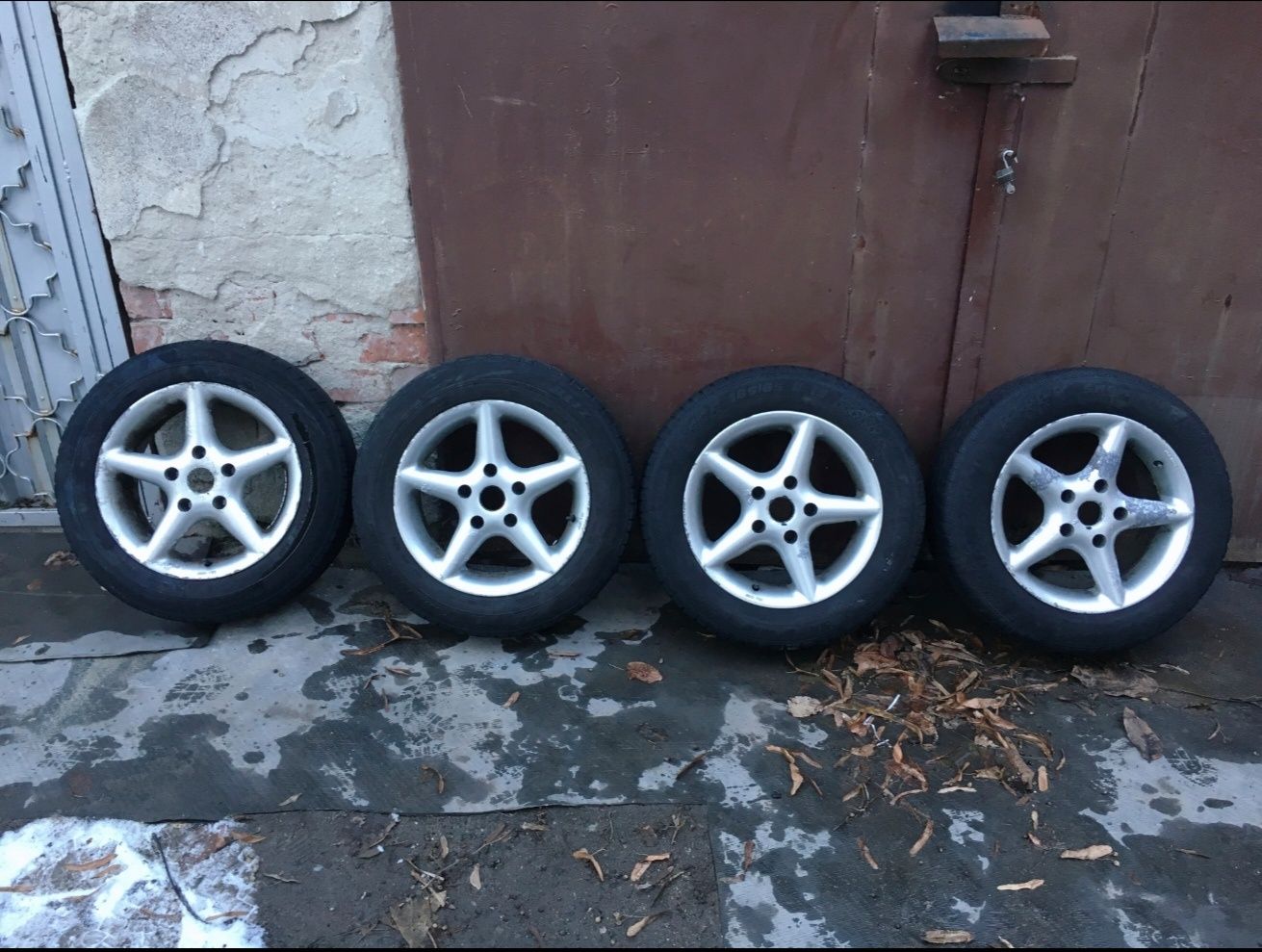 Set jante 15" Bmw, anvelope iarna 185 65 R15