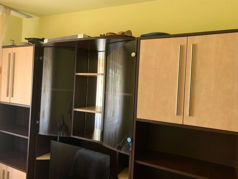 Vând mobila sufragerie in stare impecabila