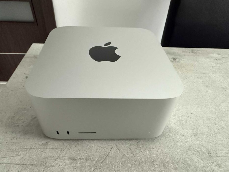 Mac Studio M2 Max 32GB