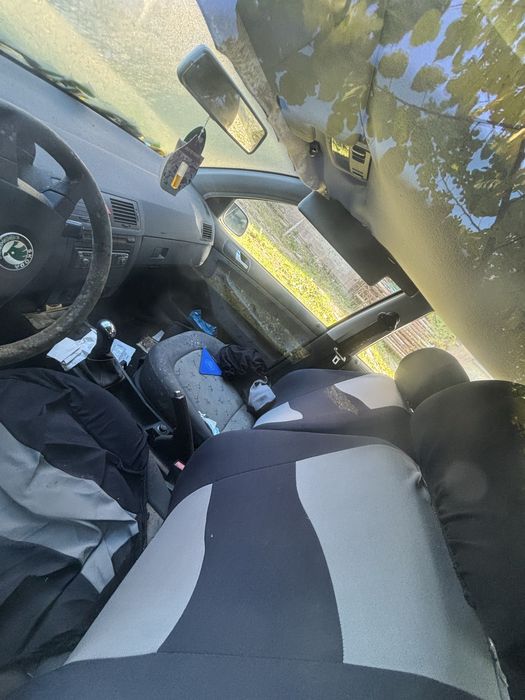 Vand Skoda Fabia pentru piese