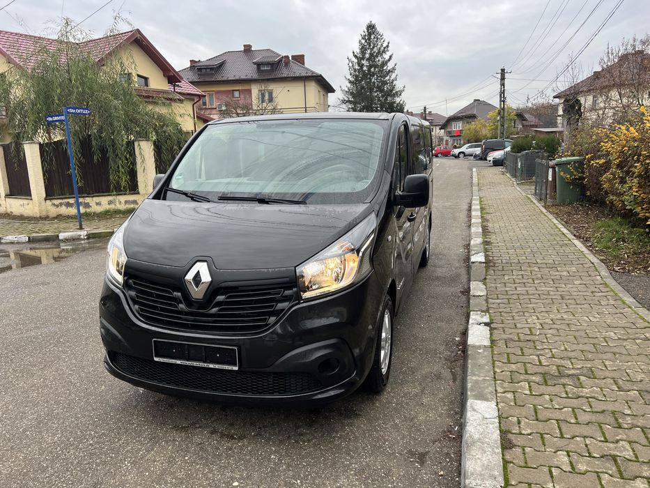 Renault trafic 2016 8locuri