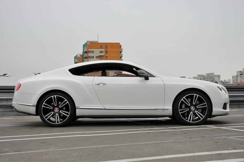 Bentley continental gt full carbon variante imobiliar/ambarcatiuni