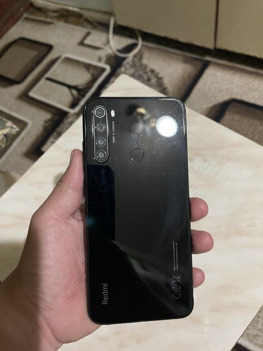 Redmi note 8 yaxshi xolatda 64 gb