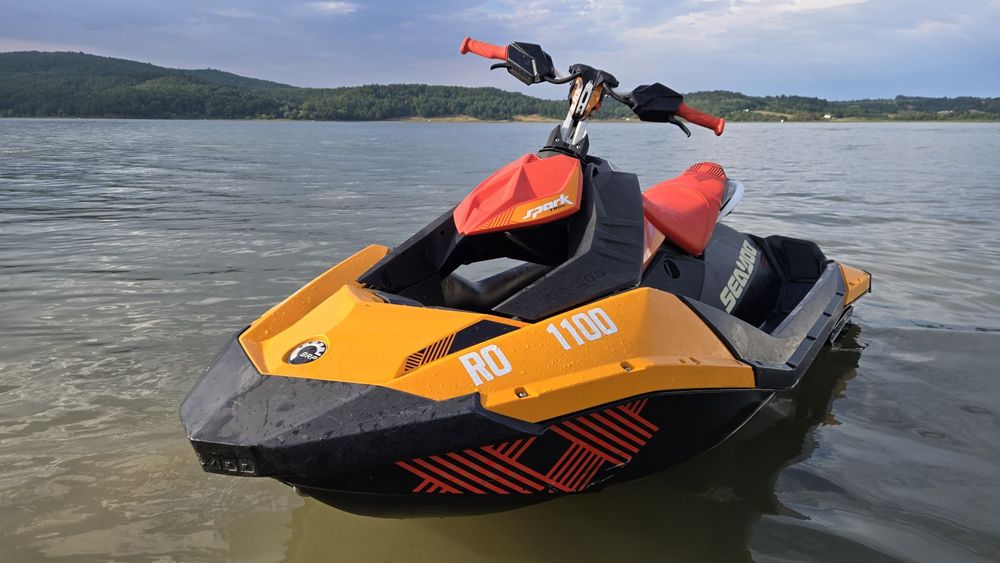 Spark trixx 2018 inmatriculat, folosit apă dulce 76 ore