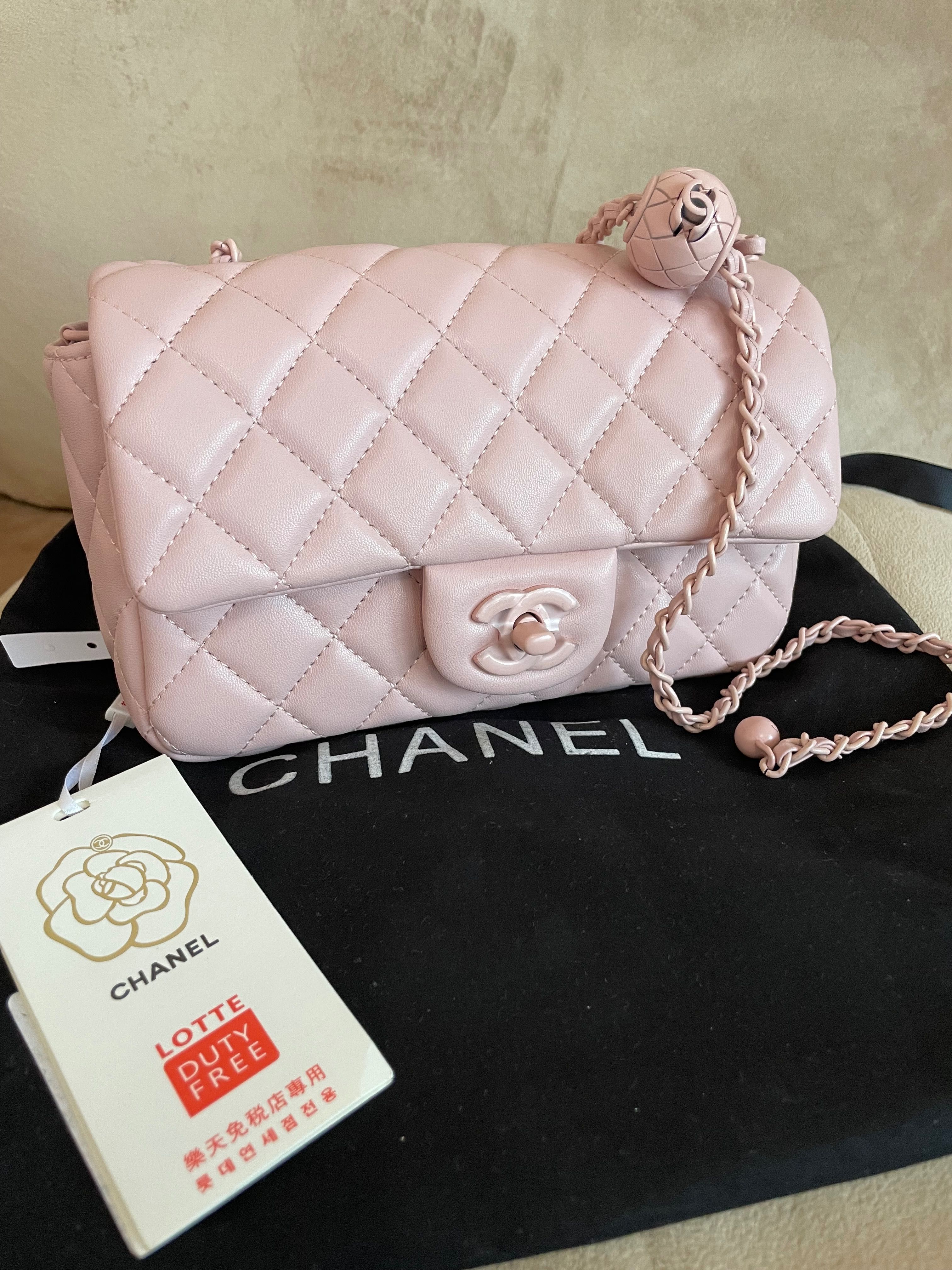 Дамска чанта CHANEL