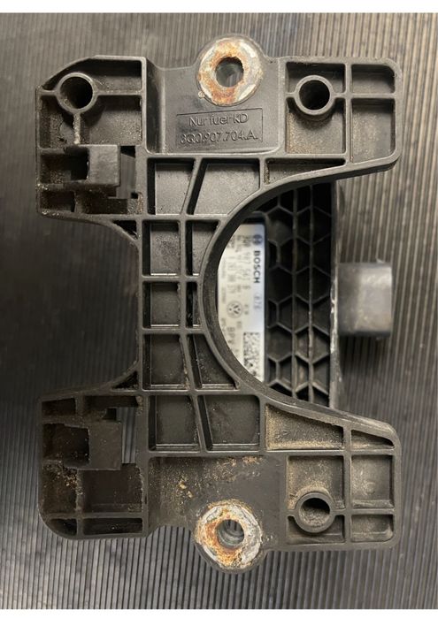 Distronic passat b8. 3Q0 907 561B