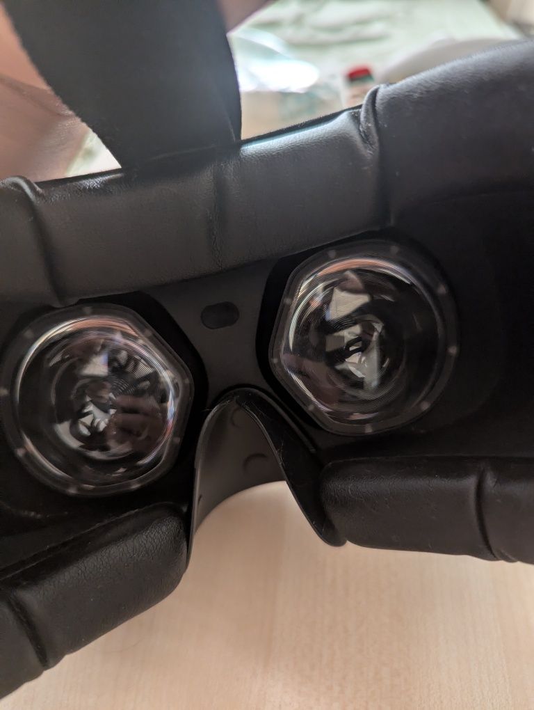 Продавам HP Reverb G2 VR очила – отлично състояние