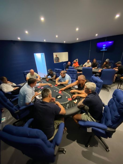 Club de Poker mese scaune jetoane personalizate Customtables.ee