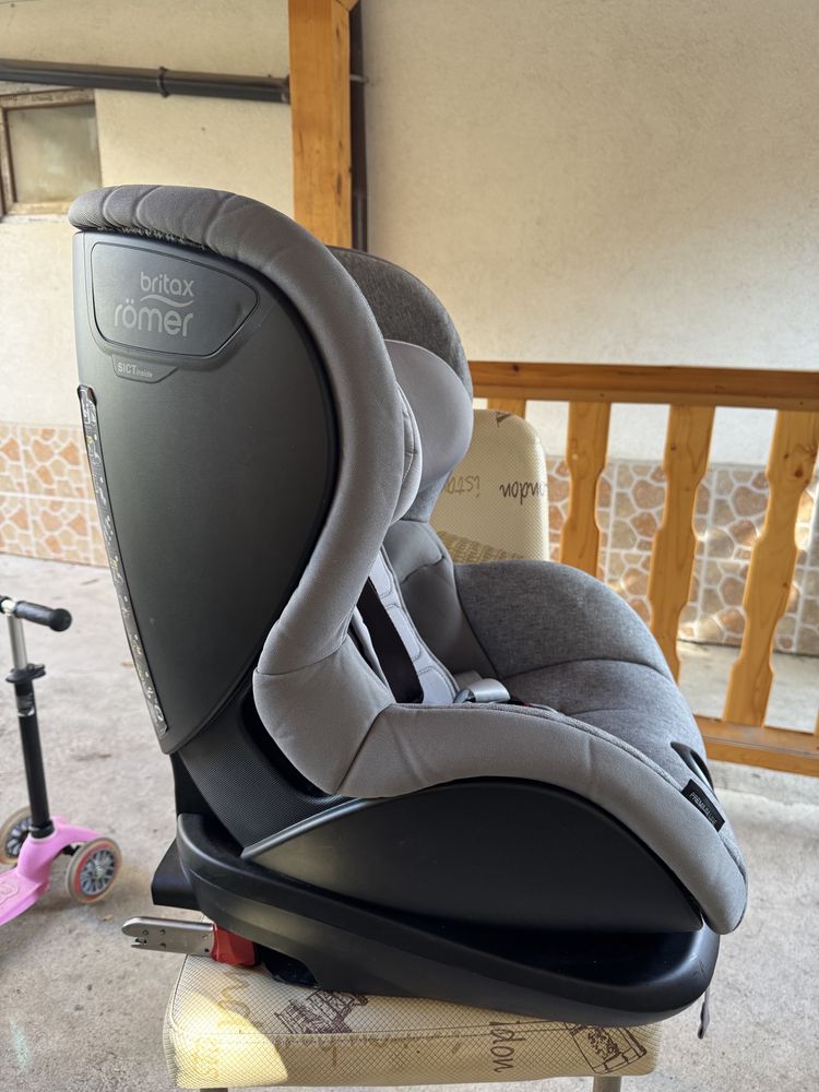 Столче за кола britax romer trifix i size 9-22 кг
