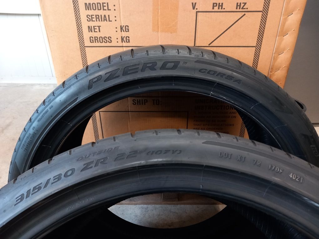 315/30ZR22, 295/30ZR22, 285/35R22, 295/40R21  Джипови гуми по 2бр.