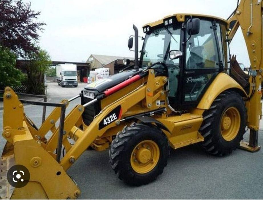 Услуги Экскаватора погрузчика 3в1 
Рытьё котлованов