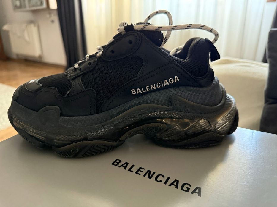 Balenciaga Triple S Clear Sole originali.
