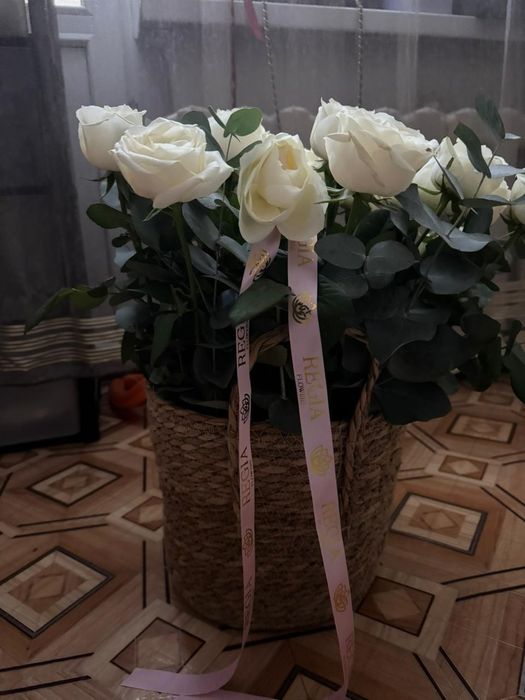 Цветы 25шт роза белый