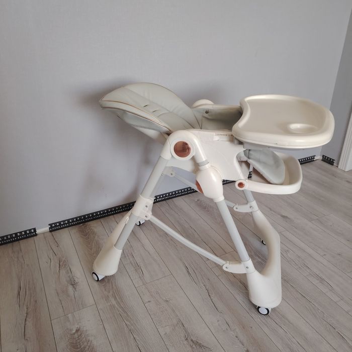 Продаю  детский стульчик в отличном состоянии