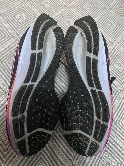 Vand adidasi Nike Zoom Pegasus