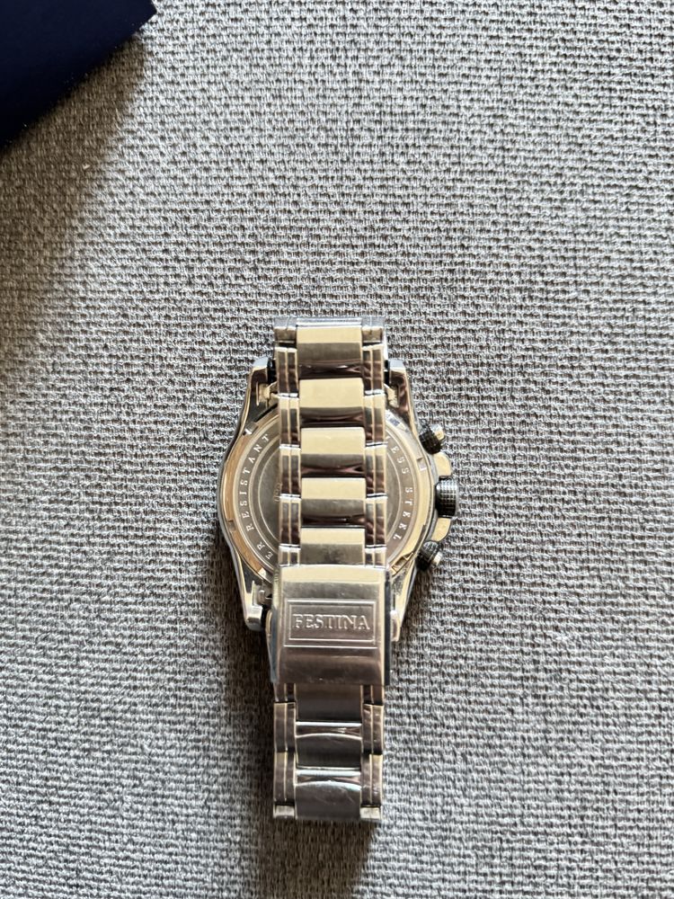 Часовник Festina F16680/4