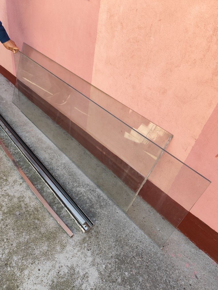 Geamuri securizate cabina de dusi