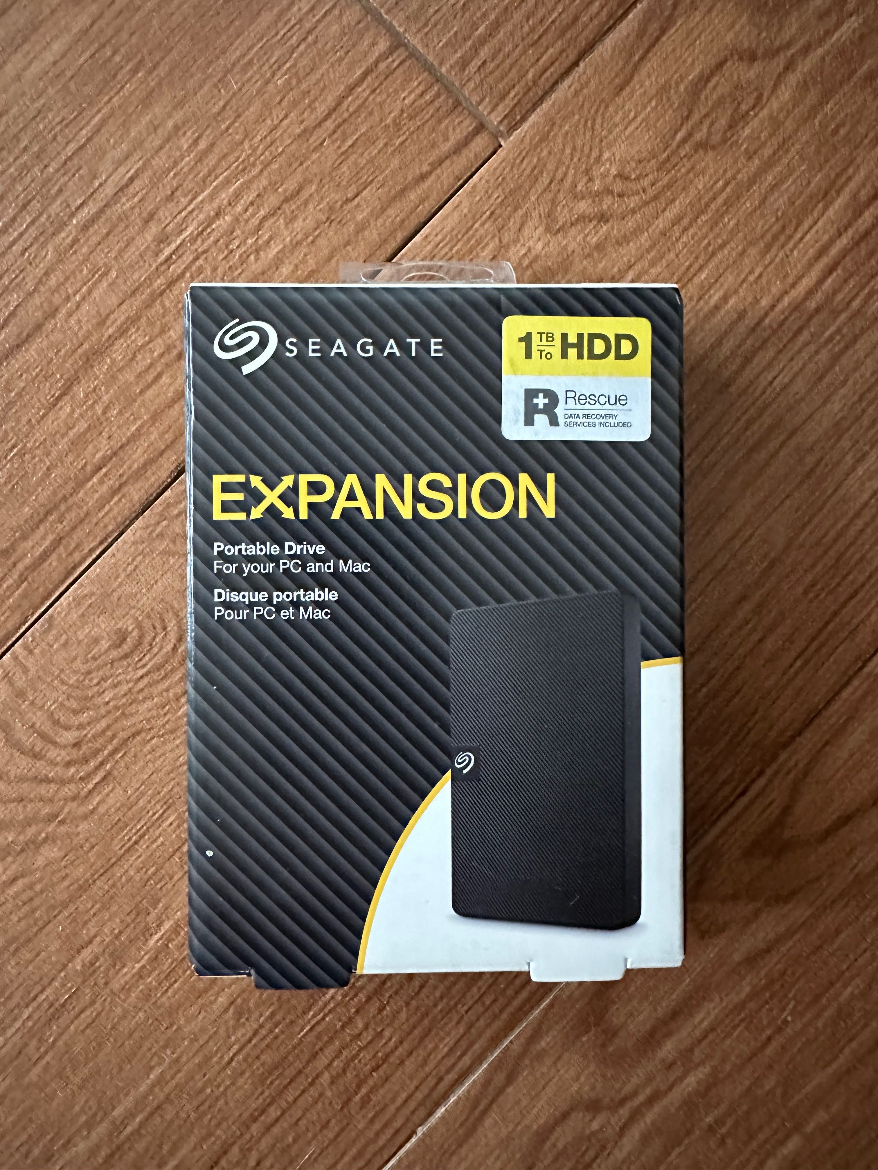 hard memorie externă 1 TB