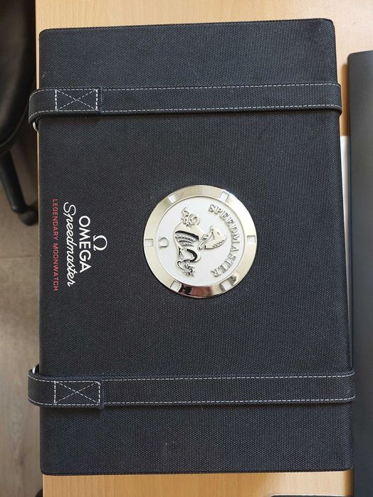 OMEGA Speedmaster Professional Moonwatch Chronograph Hesalite