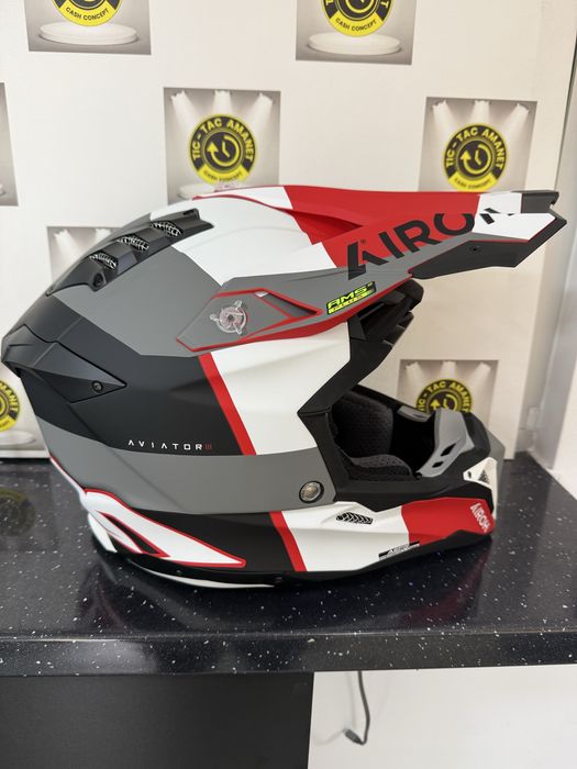 Casca moto Airoh Aviator III *Tic Tac Amanet*