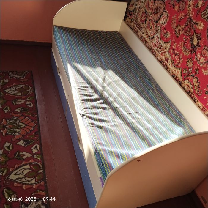 кровать подростковая