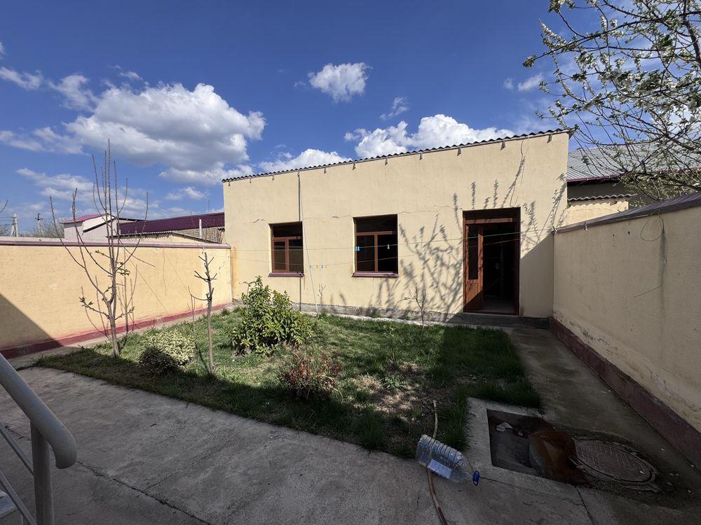 Samarqand shaharga hududida  arzon 2 sotixli uy, 2 xonali uy narxida