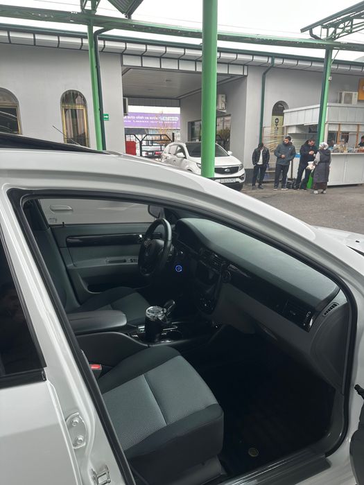 jentra 2023 3-pazitsa