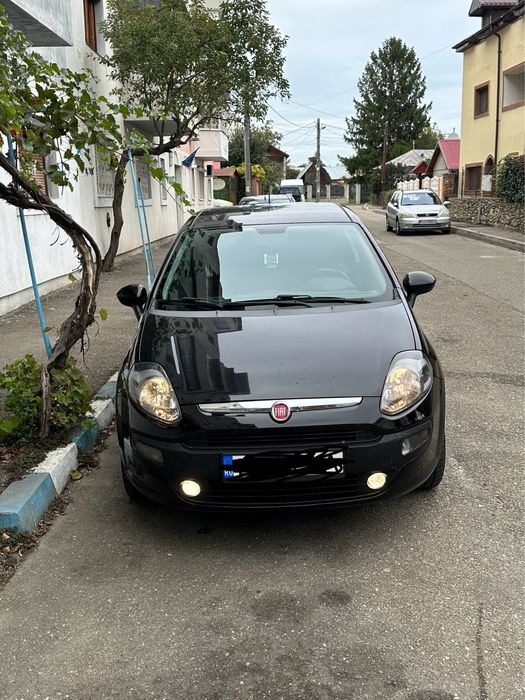 Vand  sau schimb cu golf 4