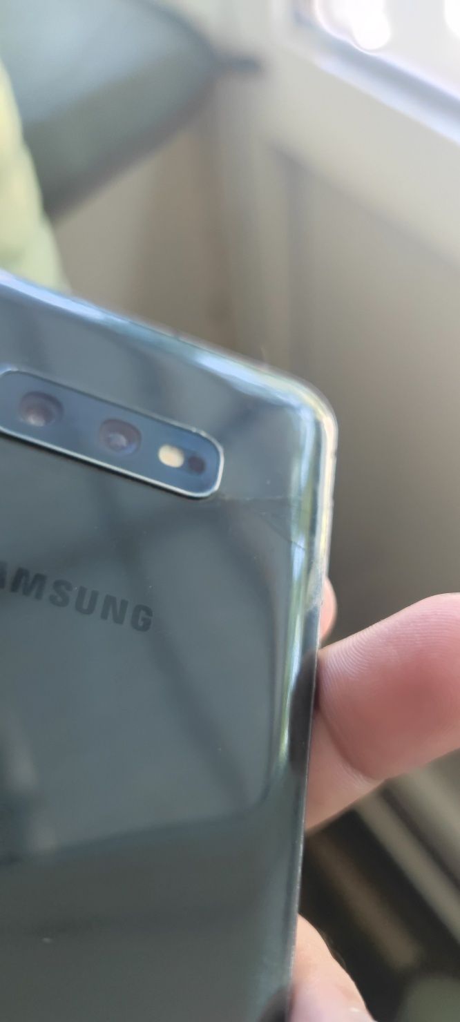 Samsung galaxy s10e 6/128