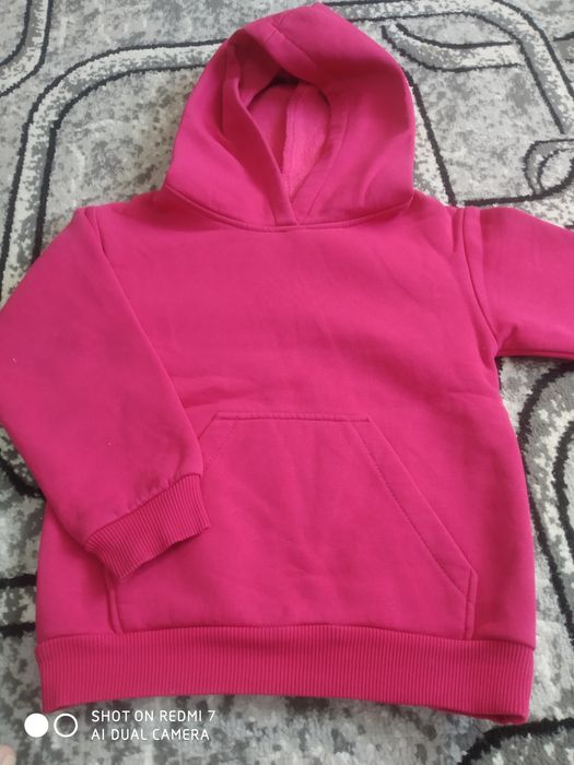 Продам детскую вещи