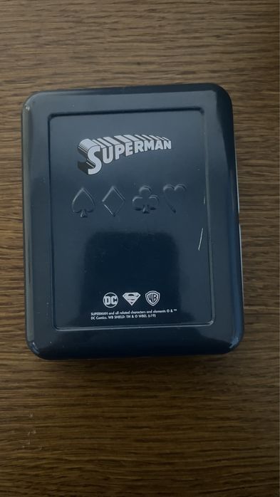 Карти за игра DC Superman / Супермен Vintage дизайн с метална кутия