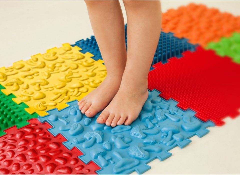 Covoraș ortopedic copii,8 bucăți,impecabil.