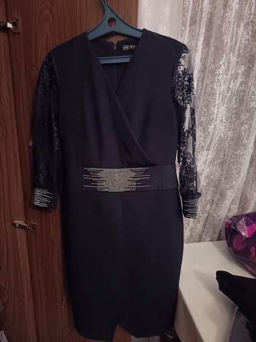 Платье вечернее. Темно-синего цвета