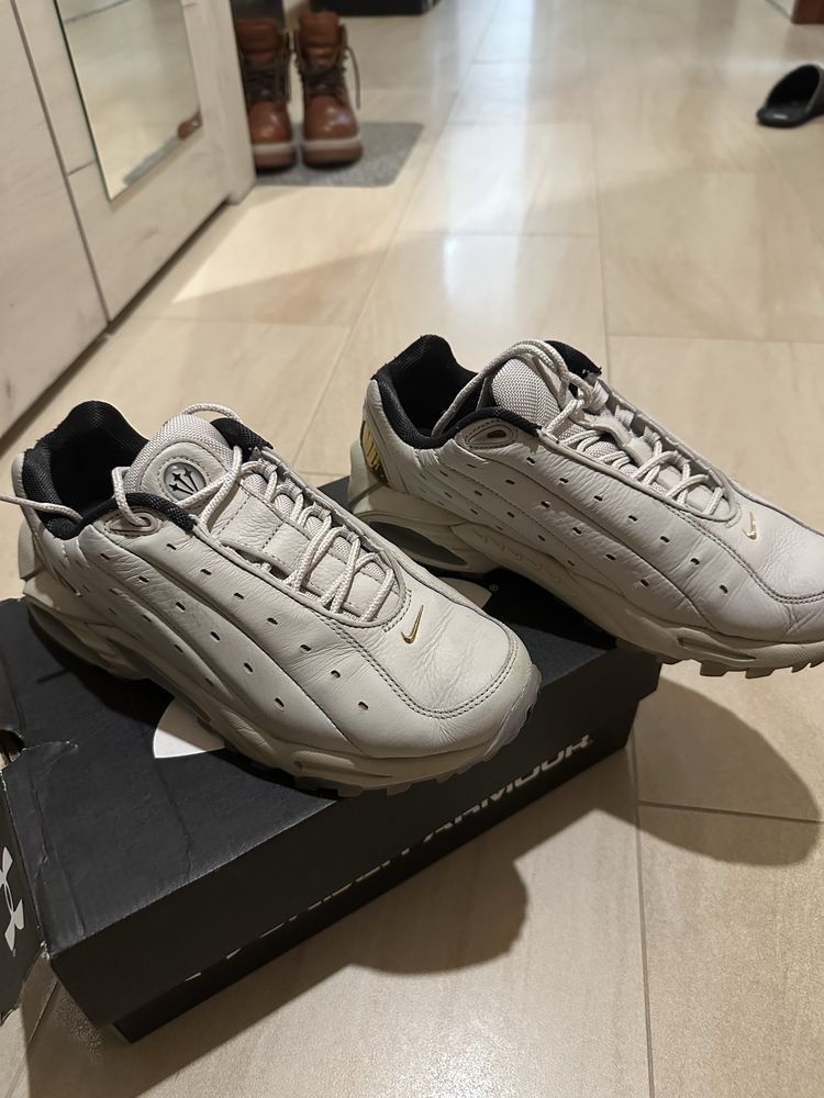 Nike Hot Step Air Terra Drake NOCTA Champagne