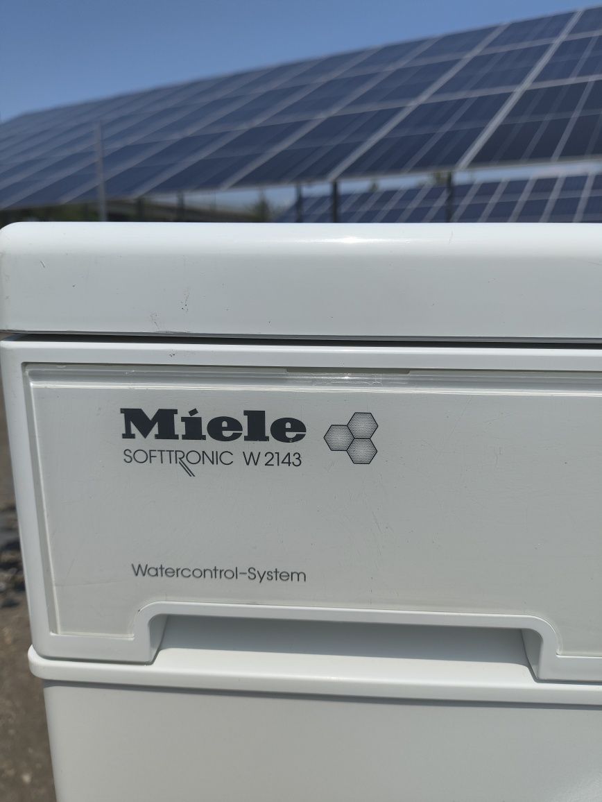 Пералня Miele W2143