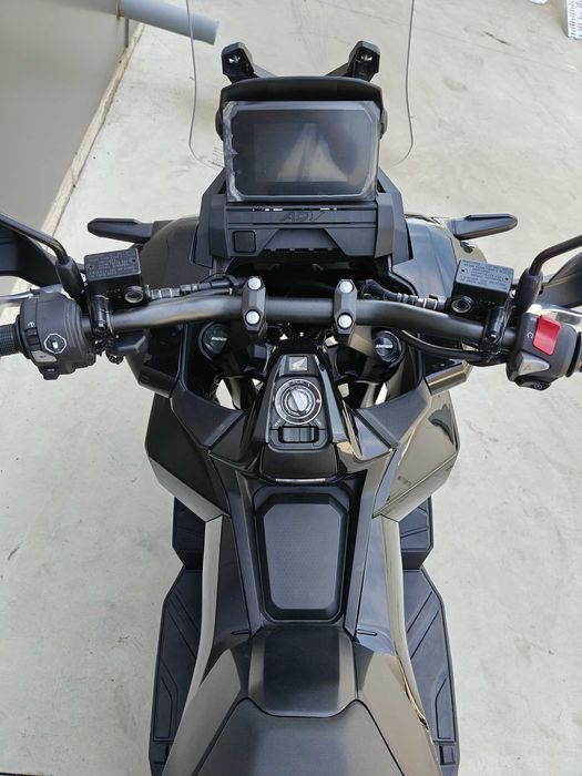 Scuter Honda ADV 350 my2025 | 0 km | motomus.ro