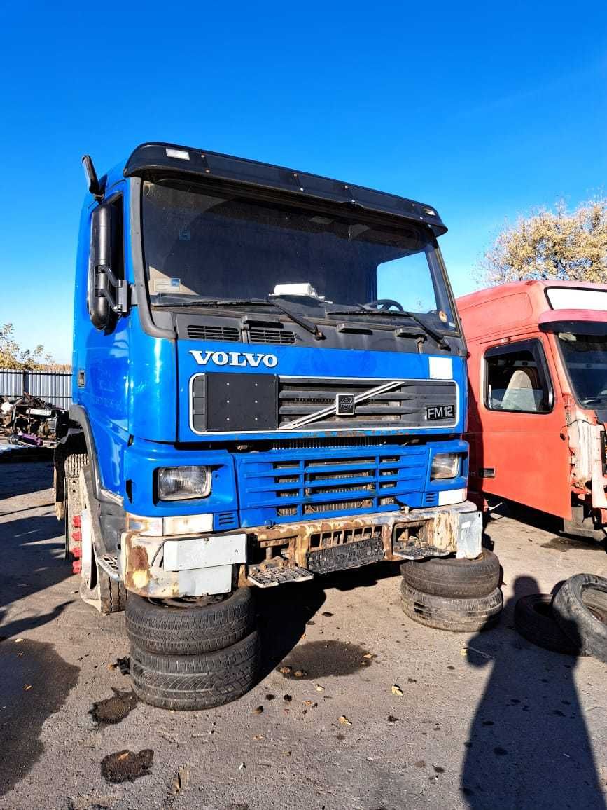 Продам по запчастям Volvo FM-12