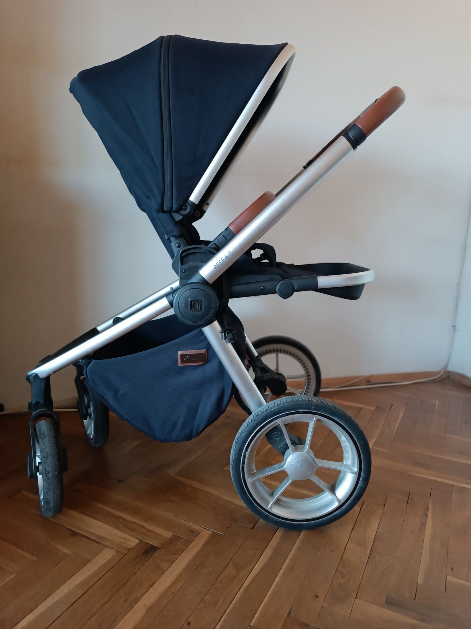 Бебешка КОЛИЧКА 2 в 1 Moon Resea S  Navi