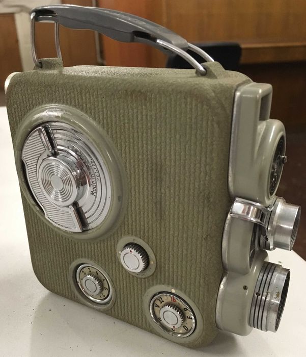 8 mm - Aparat de filmat Eumig C3