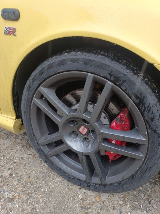 Seat Leon Cupra R