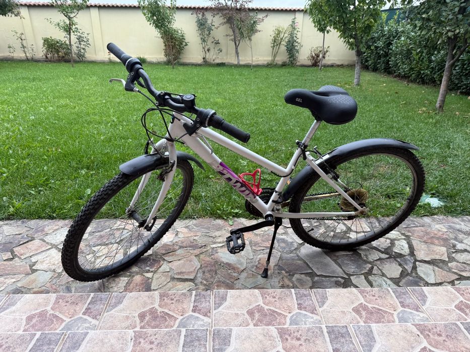 Vand bicicleta BTWIN pentru adolescenti