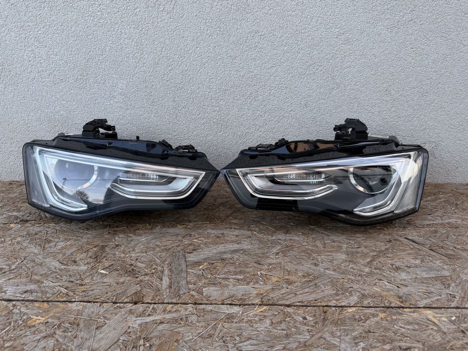 SET Far stanga dreapta Audi A5 8T Facelift Xenon + LED Original Europa