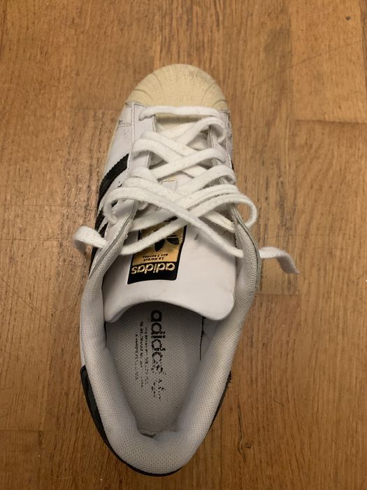 Adidas superstar