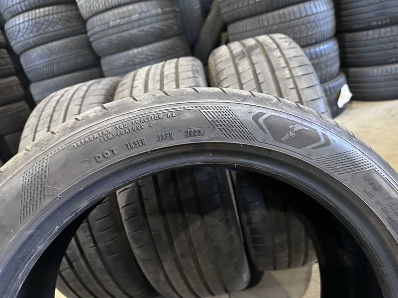 235/45/19 GOODYEAR 4бр