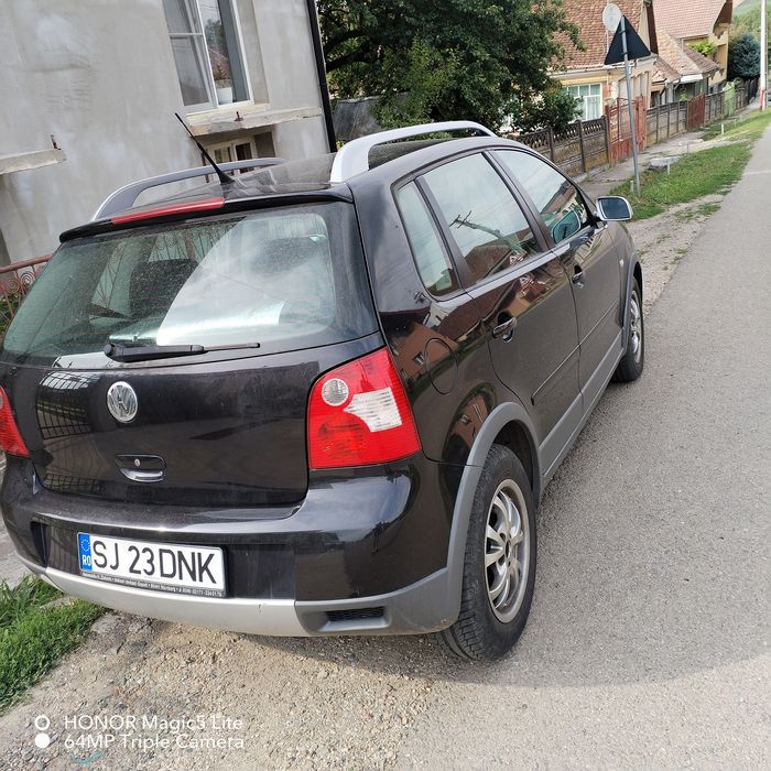 Vând polo cross 1.4 tdi