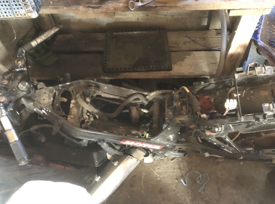 Vand cadru honda cbr 125