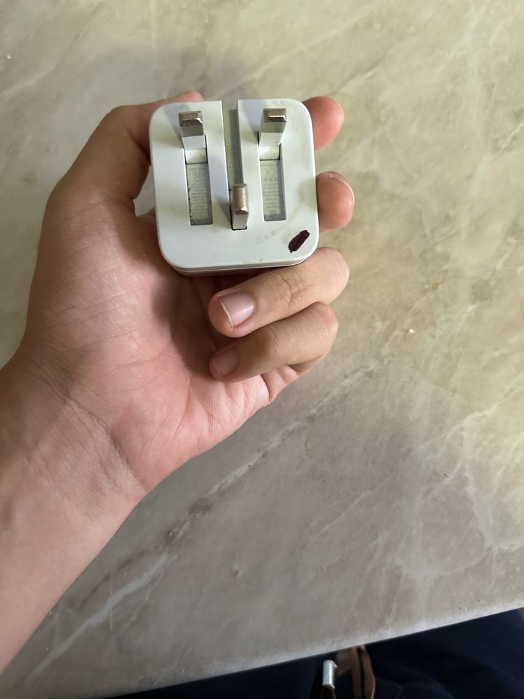 Iphone Galofka ariginal 100 ming kelishamiz