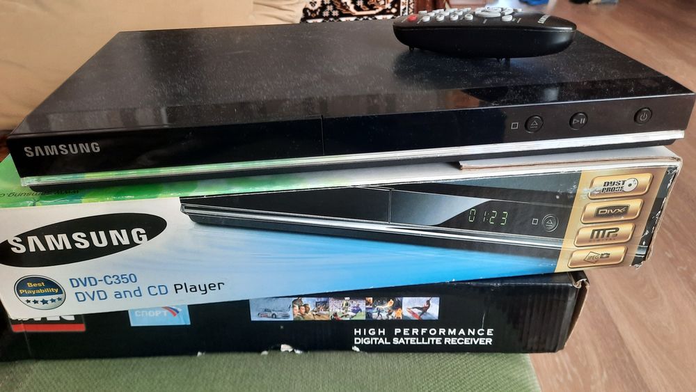 Продам DVD  плеер