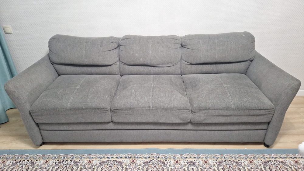 Продаем    диван