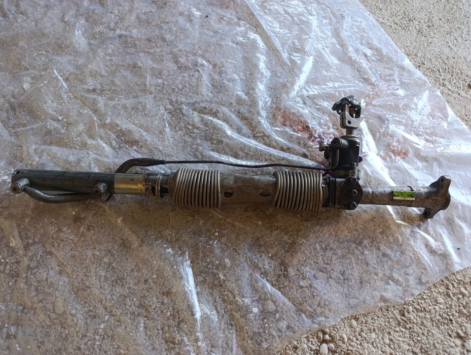 Рулевои реика ауди 100 с 4